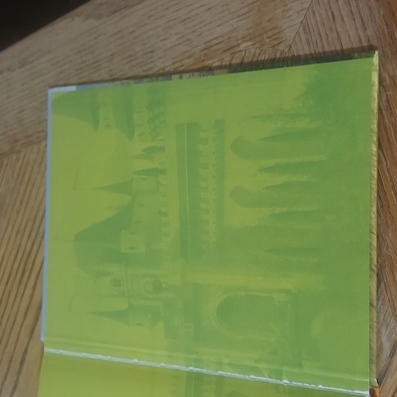 Shrek 2 The Movie Storybook - Picture 15 of 16